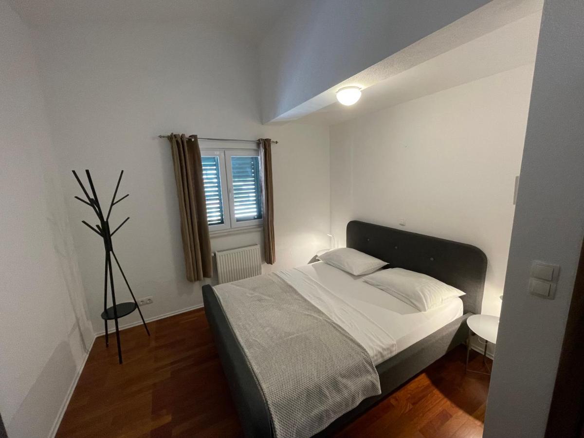 Apartments Cavar Trogir Exterior foto